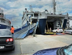 Закрытая из-за тумана Керченская переправа возобновила работу - Общество - - «Новости Крыма»