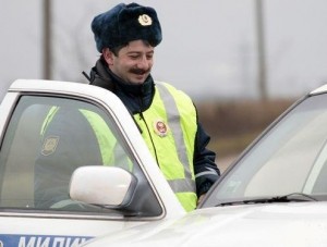 Севастополец пытался дать мелкую взятку Госавтоиснпектору за наркотики - «Происшествия Крыма»