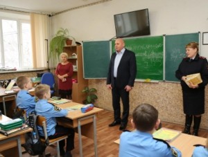 Крымские полицейские поздравили кадетов - «Новости Крыма»