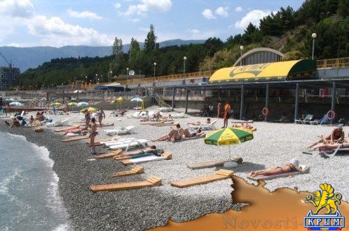 В Крыму не успевают подготовить пляжи к началу сезона - «Политика»