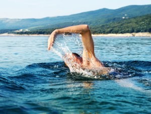 В акватории Керченского пролива пройдет заплыв «KerchSwim» - «Общество Крыма»
