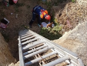 В Черноморском двое туристов упали в котлован - «Происшествия Крыма»