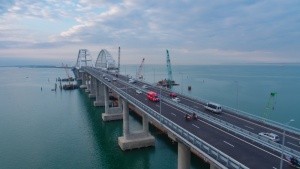 В Украине готовят новые санкции из-за строительства Крымского моста - «Керчь»