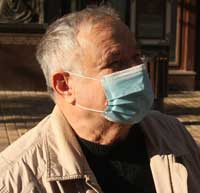 Чтобы отправить деньги, их надо иметь… - «Новости Крыма»