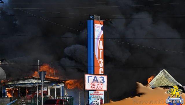 В пожаре на АЗС в Новосибирске пострадали 16 человек, СК возбудил дело - «Происшествия»