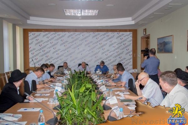 Эдип Гафаров: Принятый на Украине закон о коренных народах ущемляет права русскоязычных и представителей других национальностей - «Политика»