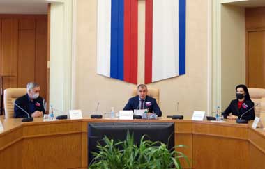 Владимир КОНСТАНТИНОВ: «Каждая вбитая свая — наш ответ силам, которые пытаются лишить нас Родины» - «Новости Крыма»