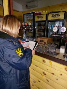 В Севастополе под контролем судебных приставов снесли незаконно построенное кафе - «Новости Судебных Приставов»