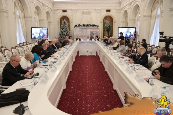 В Ялте проходит заседание зимней сессии Ливадийского клуба - «Новости Государственного Совета Крыма»