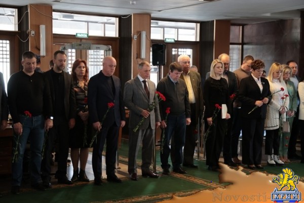 В крымском парламенте почтили память погибших в концертном комплексе «Крокус Сити Холл» - «Новости Государственного Совета Крыма»