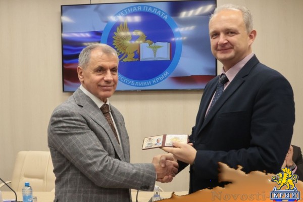 Счетной палате Республики Крым — десять лет! - «Новости Государственного Совета Крыма»
