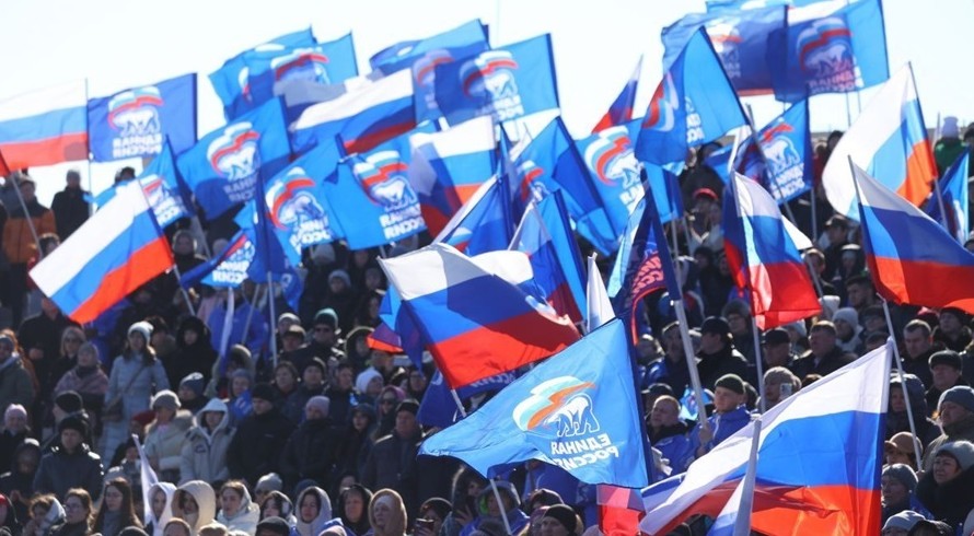 ЕР: В уходящем году партия инициировала 50 законов в сфере семейной политики - «Культура Крыма»