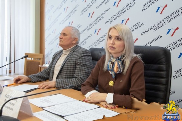 В Госсовете Крыма прошло заседание Экспертного совета при Комитете по народной дипломатии и межрегиональным связям - «Новости Государственного Совета Крыма»