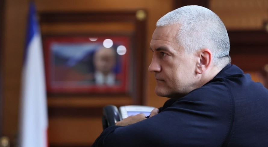 Аксенов инициирует законопроект об ограничениях для мигрантов - «Политика Крыма»