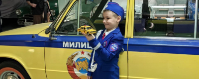 Владимир Путин исполнил мечту 5-летнего мальчика из ХМАО попробовать себя в роли инспектора ДПС - «Новости ГИБДД»