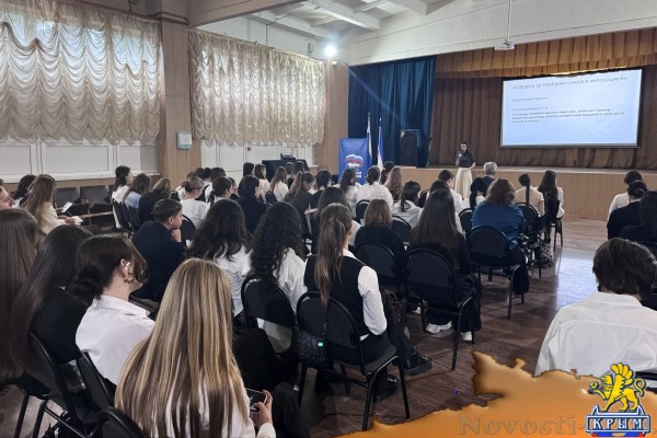Авторитетные журналисты провели медиа-мастерскую для крымских школьников - «Новости Государственного Совета Крыма»