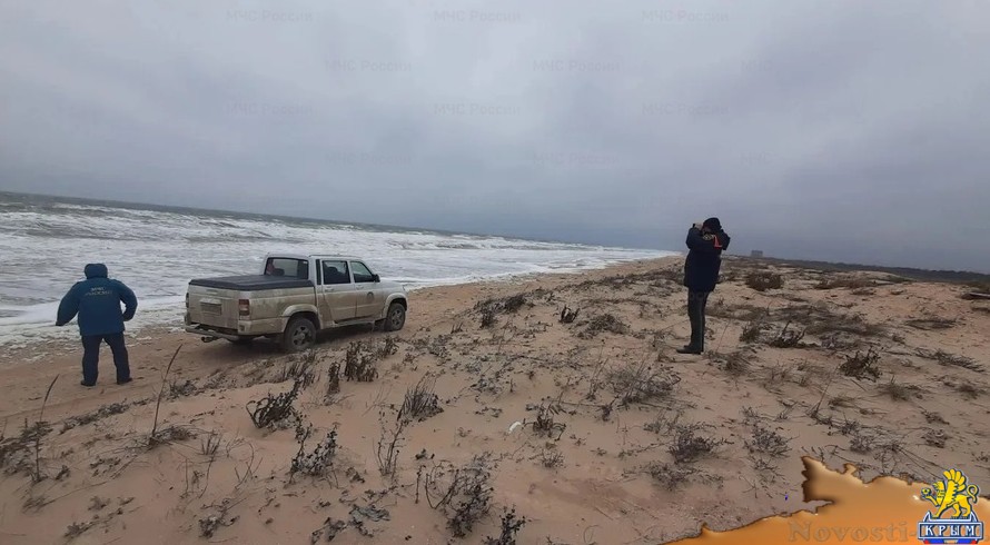 Поиски пропавших рыбаков в Азовском море продолжаются - «Экономика Крыма»