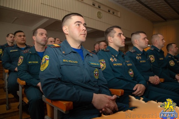 Владимир Константинов: Совместно с сотрудниками МЧС работаем над созданием максимально эффективных правовых механизмов реагирования на любые угрозы - «Новости Государственного Совета Крыма»