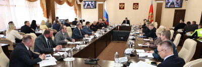 В правительстве Владимирской области обсудили повышение безопасности дорожного движения на территории региона - «Новости ГИБДД»