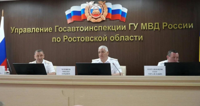 Михаил Черников провел рабочее совещание с сотрудниками Госавтоинспекции Ростовской области - «Новости ГИБДД»